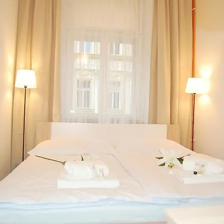 Hotel Affinity 2 3*