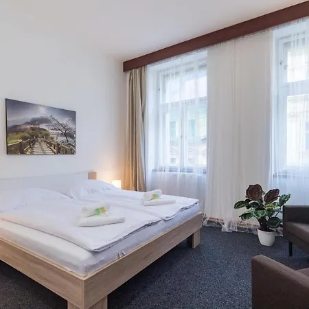 Hotell Affinity 2 3*