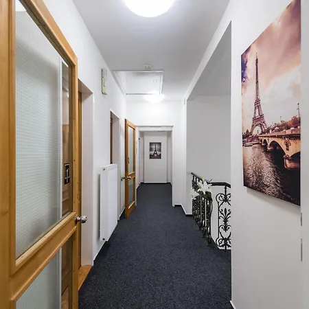 Hotell Affinity 2 Prag