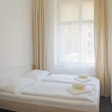 Affinity 2 3* Prague