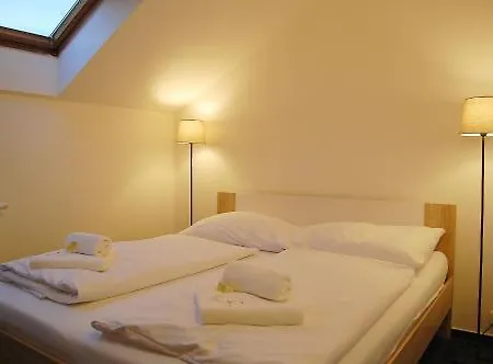 Affinity 2 3* Prag
